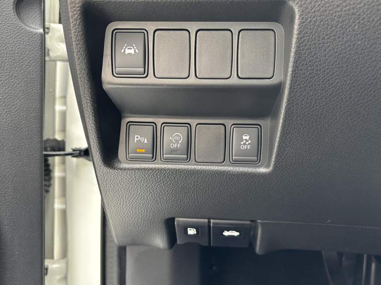 Nissan Nissan
