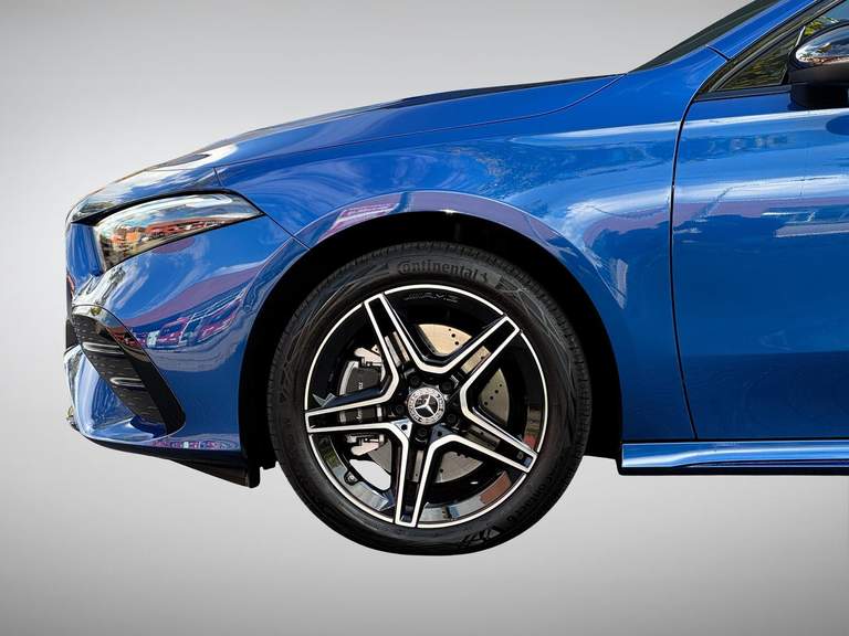 Mercedes-Benz Mercedes-Benz