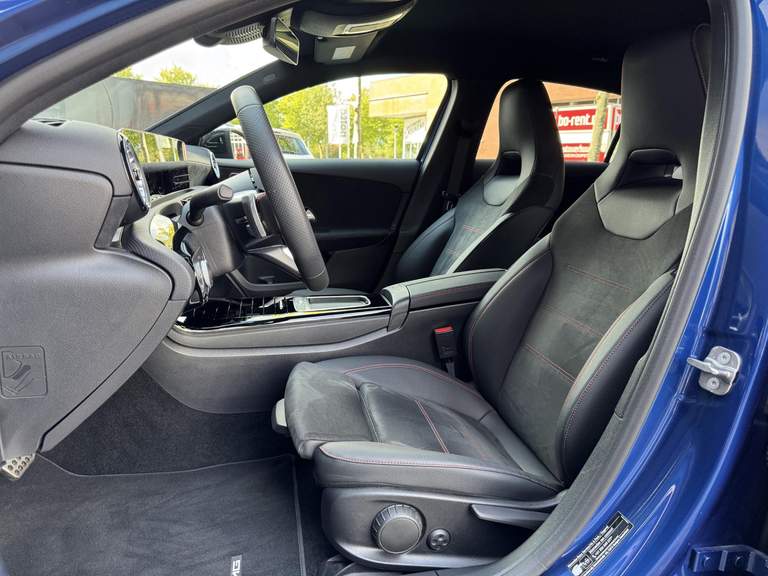 Mercedes-Benz Mercedes-Benz