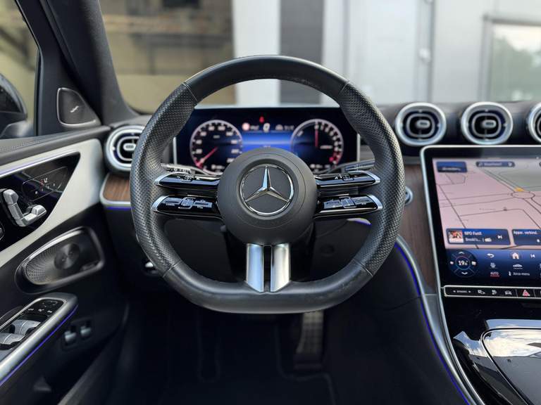 Mercedes-Benz Mercedes-Benz