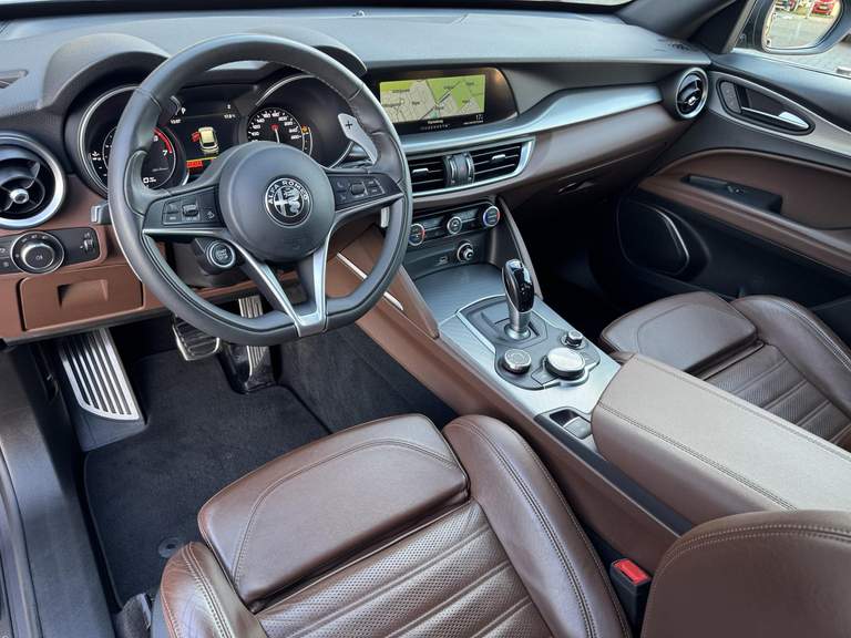 Alfa Romeo Alfa Romeo