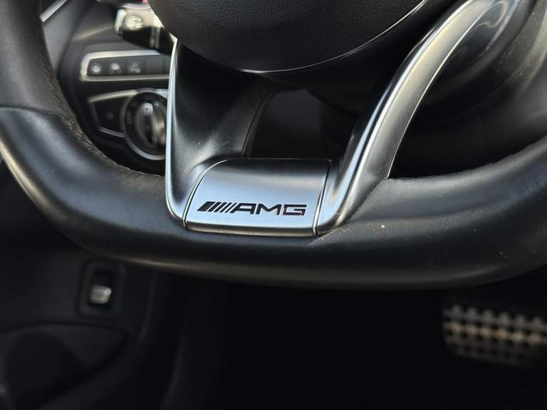 Mercedes-Benz Mercedes-Benz