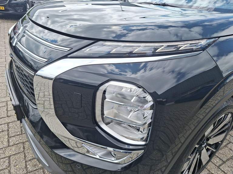 Mitsubishi Mitsubishi
