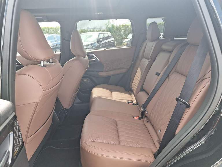 Mitsubishi Mitsubishi