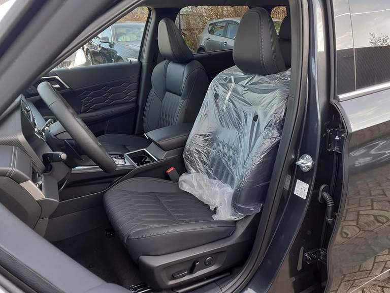 Mitsubishi Mitsubishi