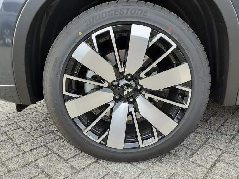 Mitsubishi Mitsubishi