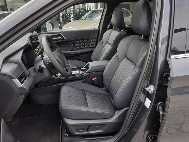 Mitsubishi Mitsubishi