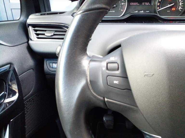 Peugeot Peugeot