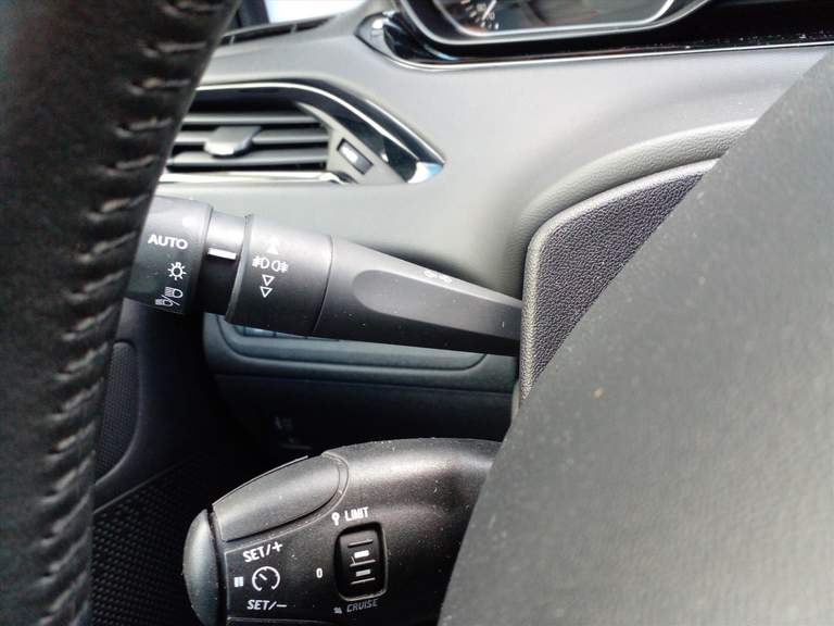 Peugeot Peugeot