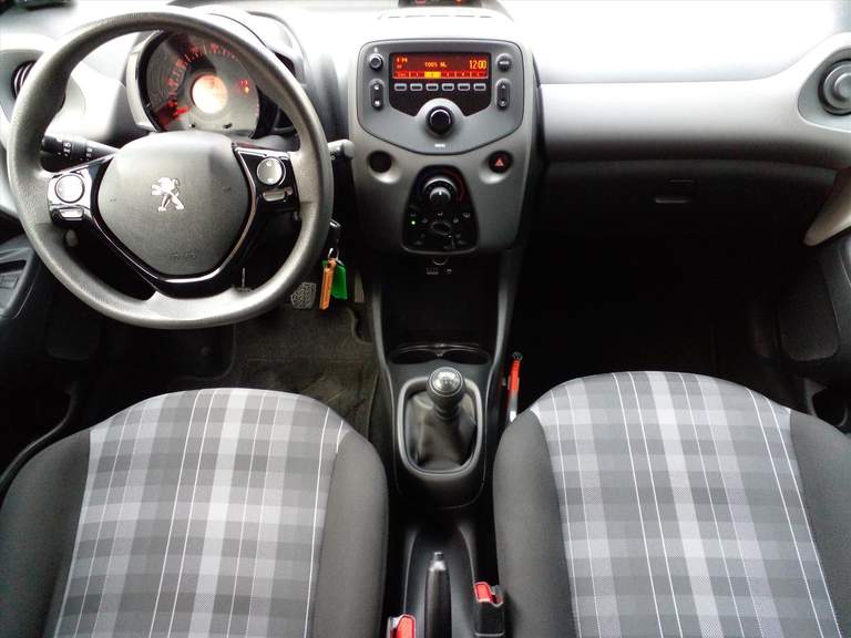 Peugeot