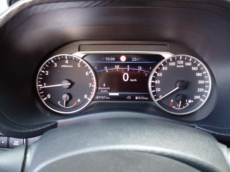 Nissan Nissan