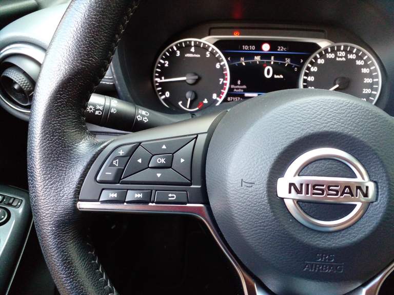 Nissan Nissan