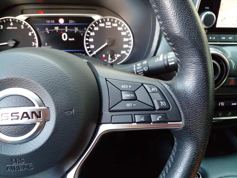 Nissan Nissan