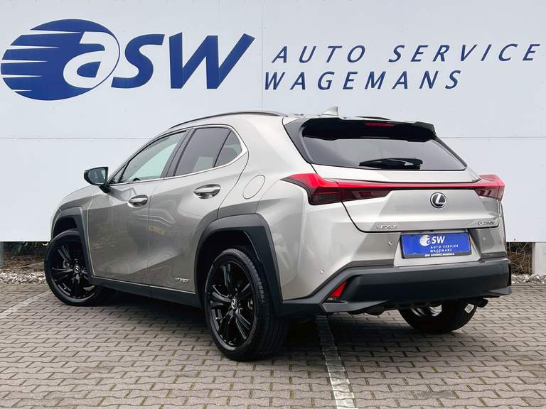 Lexus