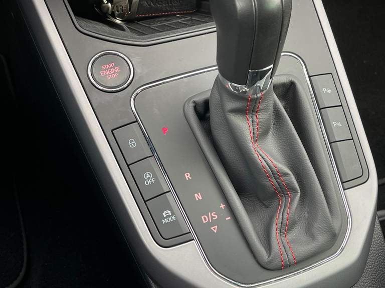 SEAT SEAT