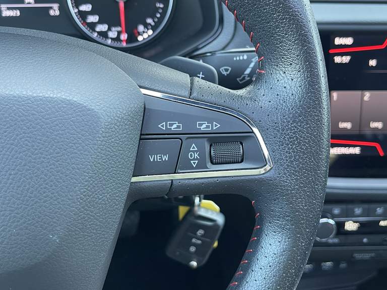 SEAT SEAT