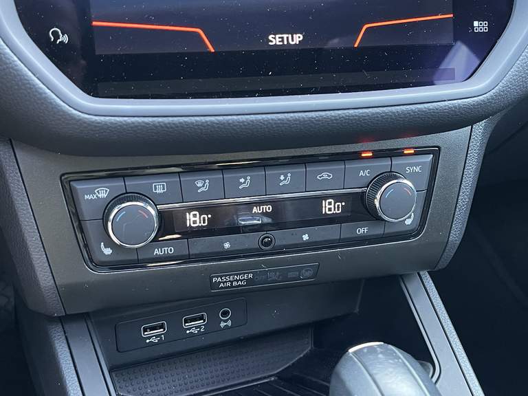 SEAT SEAT