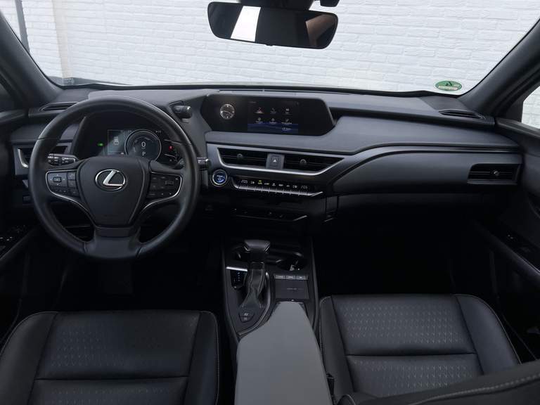 Lexus