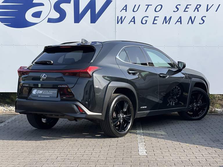 Lexus