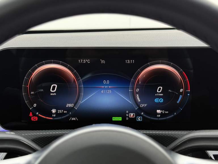 Mercedes-Benz Mercedes-Benz