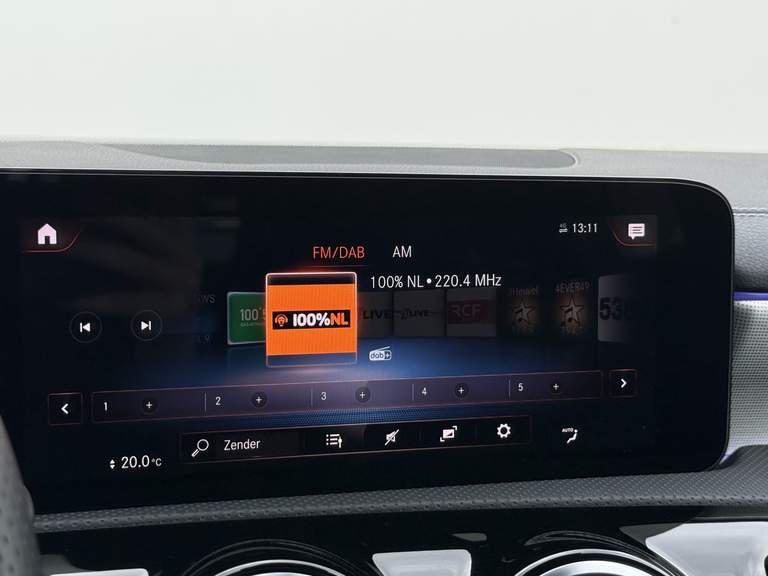 Mercedes-Benz Mercedes-Benz