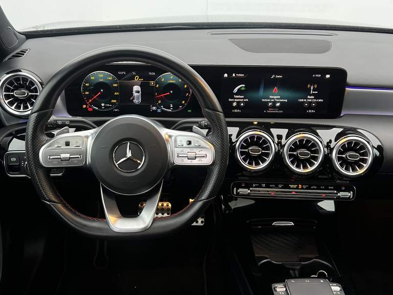 Mercedes-Benz Mercedes-Benz