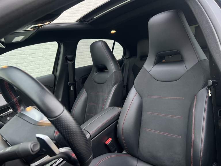 Mercedes-Benz Mercedes-Benz