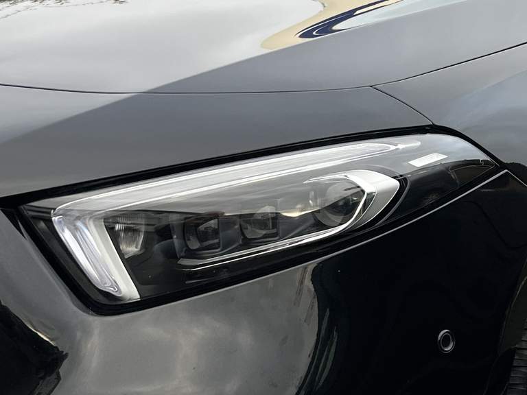 Mercedes-Benz Mercedes-Benz