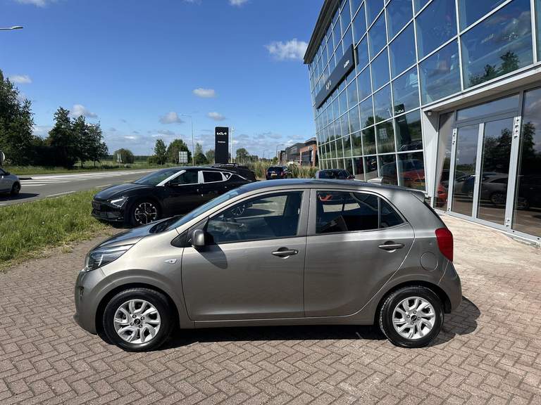 Kia Kia