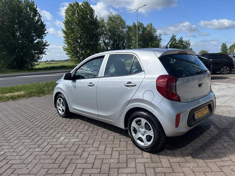 Kia Kia