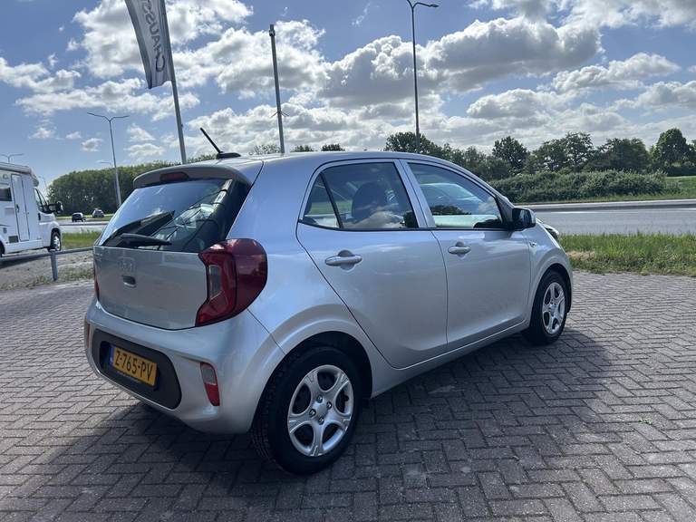 Kia Kia