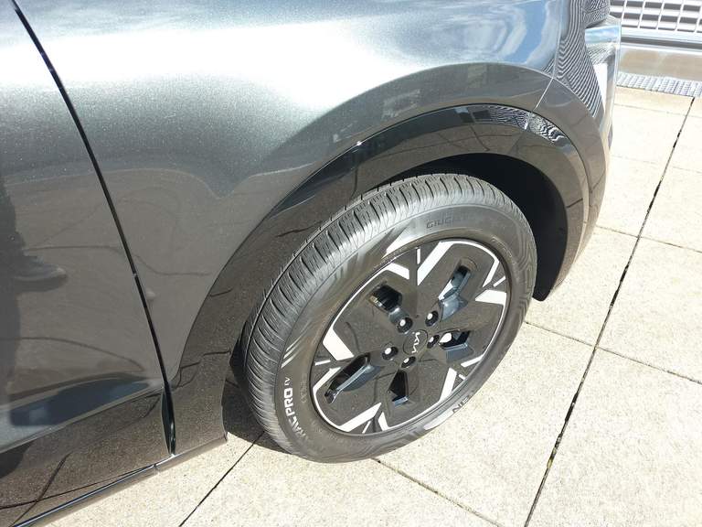 Kia Kia