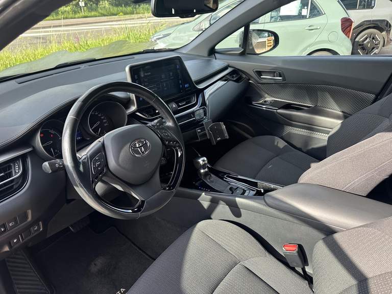 Toyota Toyota