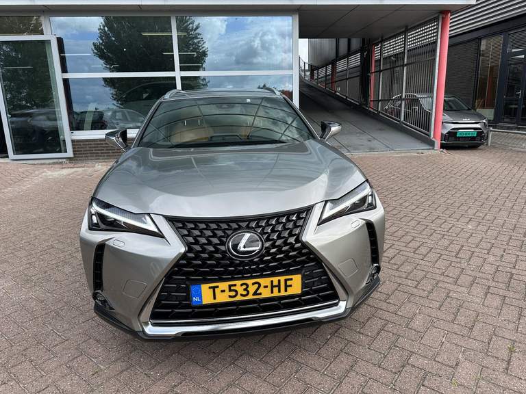 Lexus Lexus