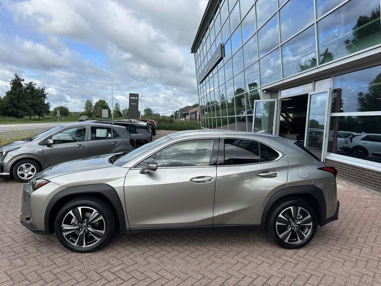 Lexus Lexus