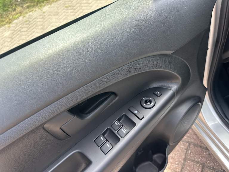 Kia Kia