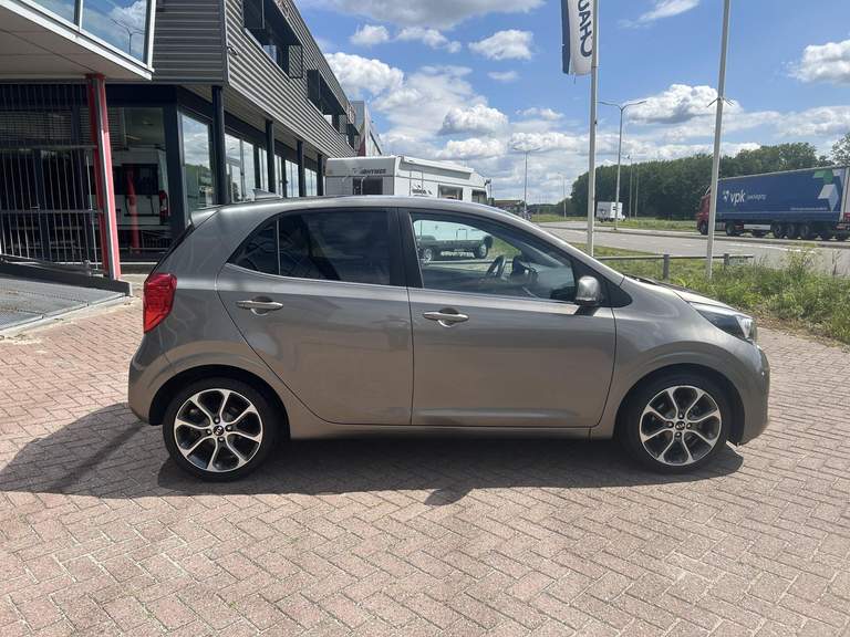 Kia