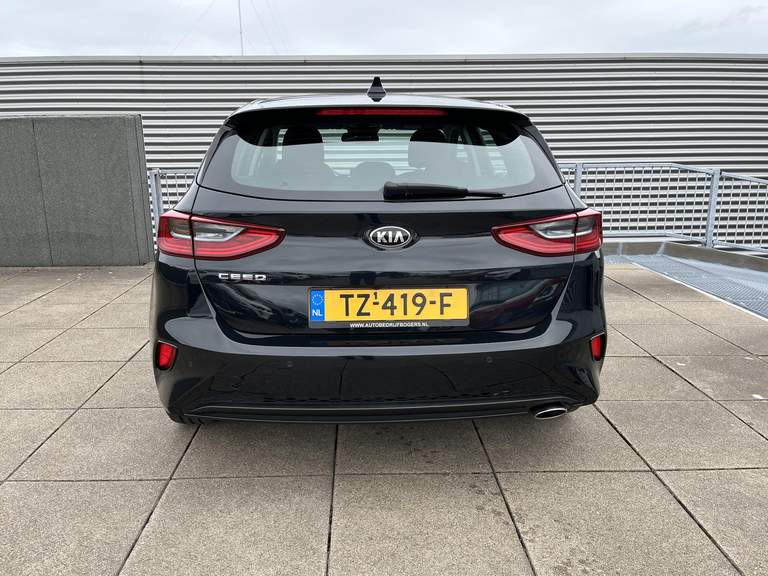 Kia Kia