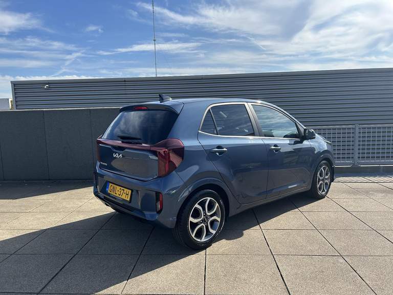 Kia Kia