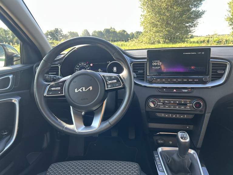 Kia Kia