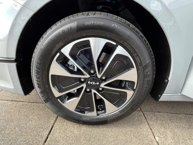 Kia Kia