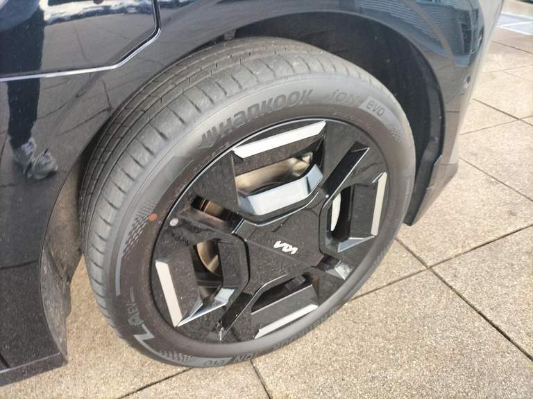 Kia Kia