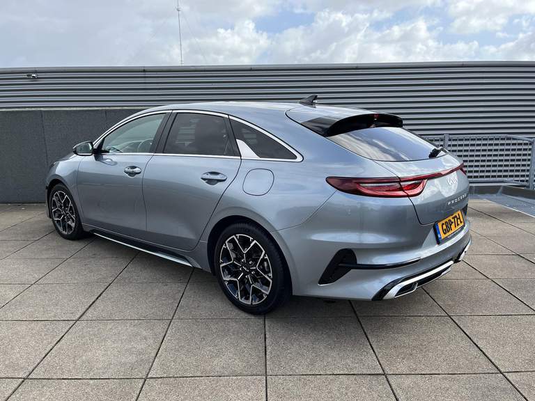 Kia Kia