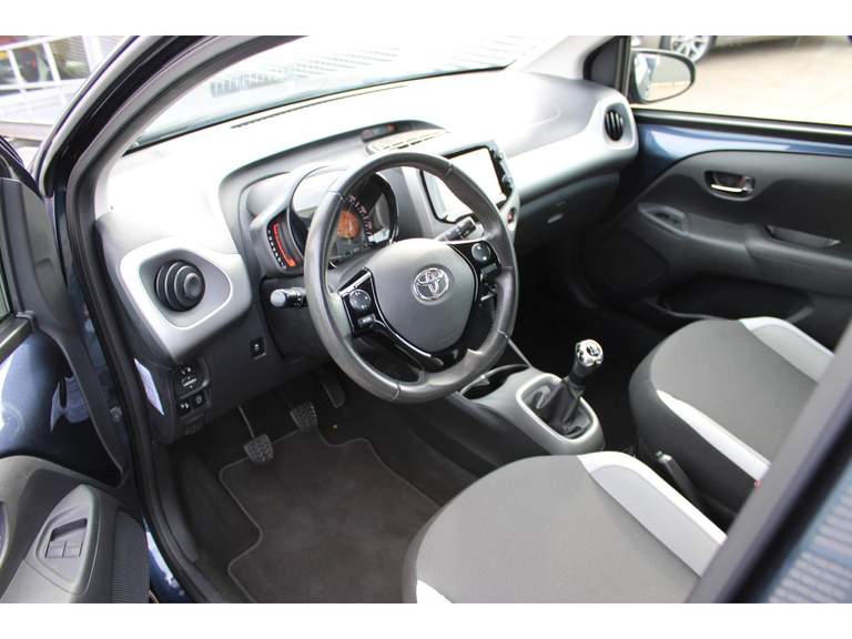 Toyota Toyota