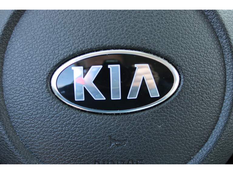 Kia Kia