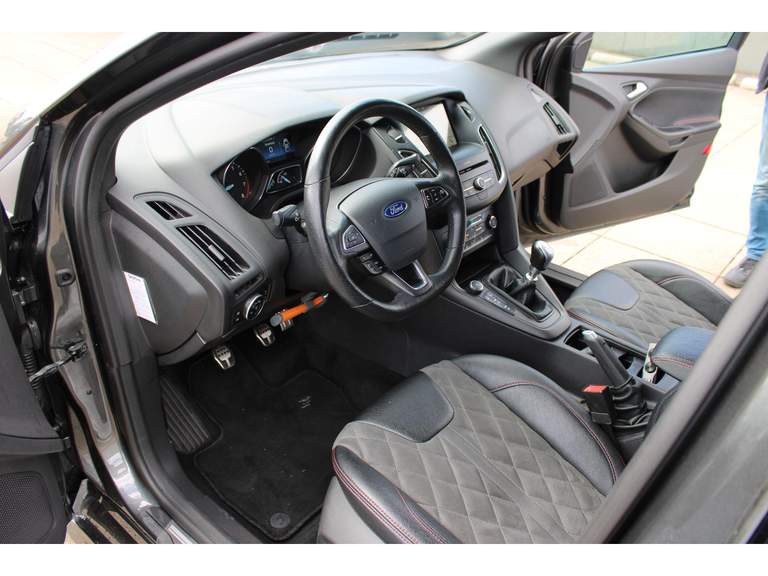 Ford Ford