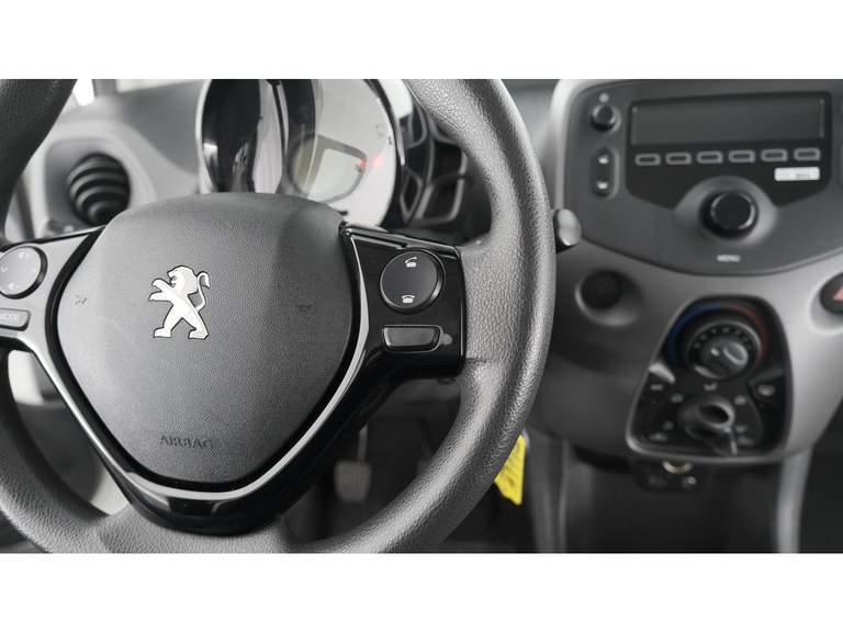 Peugeot Peugeot