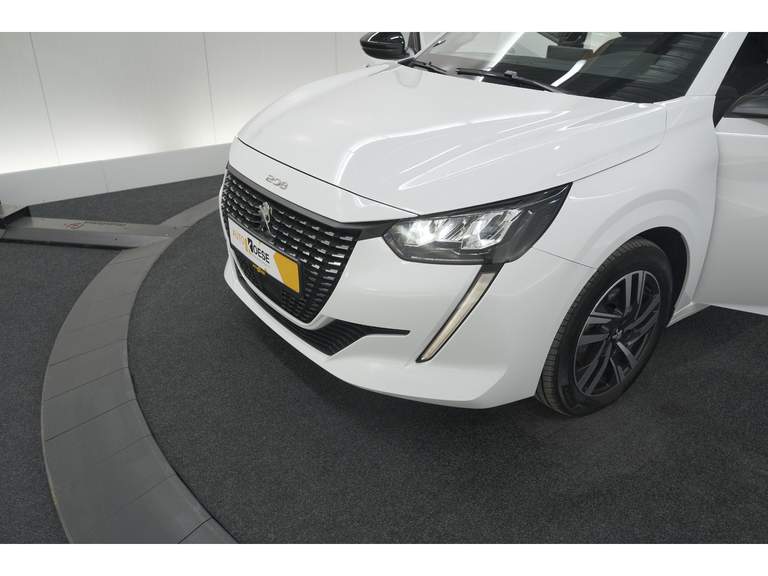 Peugeot Peugeot