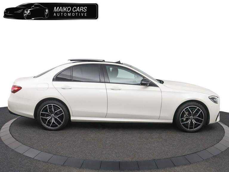 Mercedes-Benz Mercedes-Benz