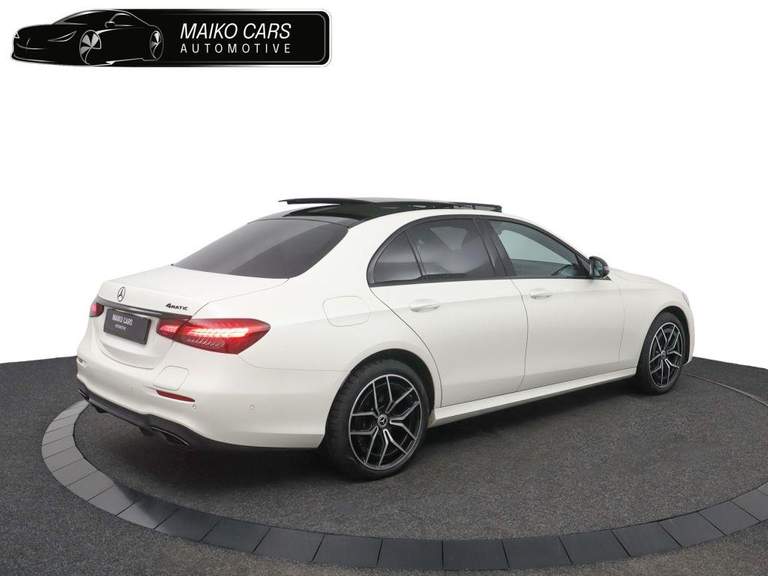 Mercedes-Benz Mercedes-Benz